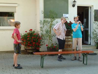 Joachim Pfeiffers Sohn trat gegen Stefan Hmmerle im Schnipsen an . 