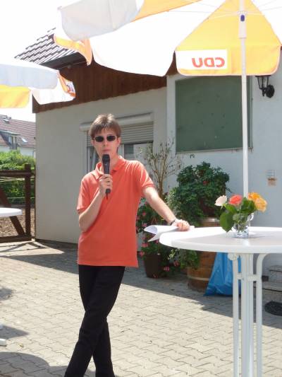 Fabian Zahlecker trug einige Gedichte vor.