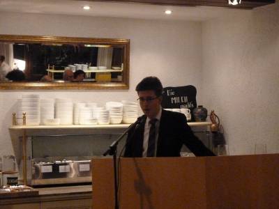 Fabian Zahlecker schliet die Versammlung