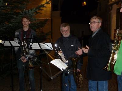 Hans-Ulrich Spieth dankte Wilfried Seibold und der Stadtkapelle. 