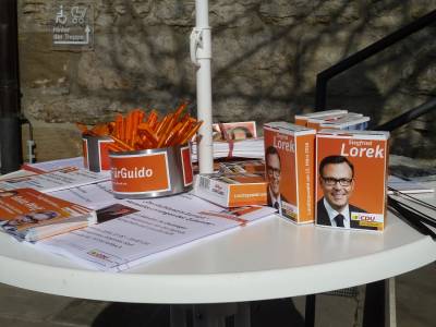 Wahlkampfutensilien - Wahlkampfutensilien