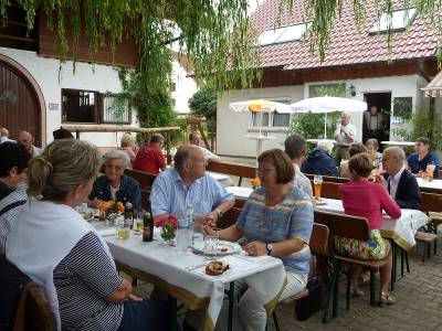 Weiwrste, Rote Wrste, Schweinehals, Kuchen - fr jeden etwas dabei - Weißwürste, Rote Würste, Schweinehals, Kuchen - für jeden etwas dabei