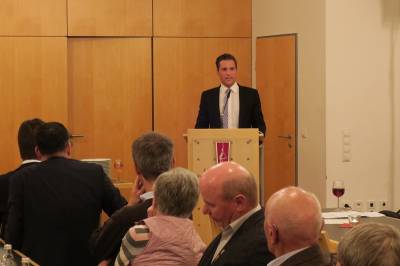 Manuel Hagel MdL attackierte in seiner Rede die AfD sowie die neue SPD-Landesvorsitzende Leni Breymaier